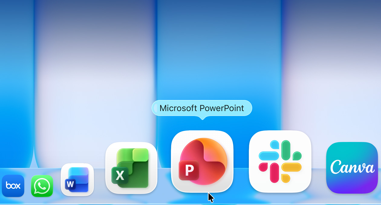 Bureau macOS affichant le Dock avec diverses apps, app Microsoft PowerPoint mise en évidence